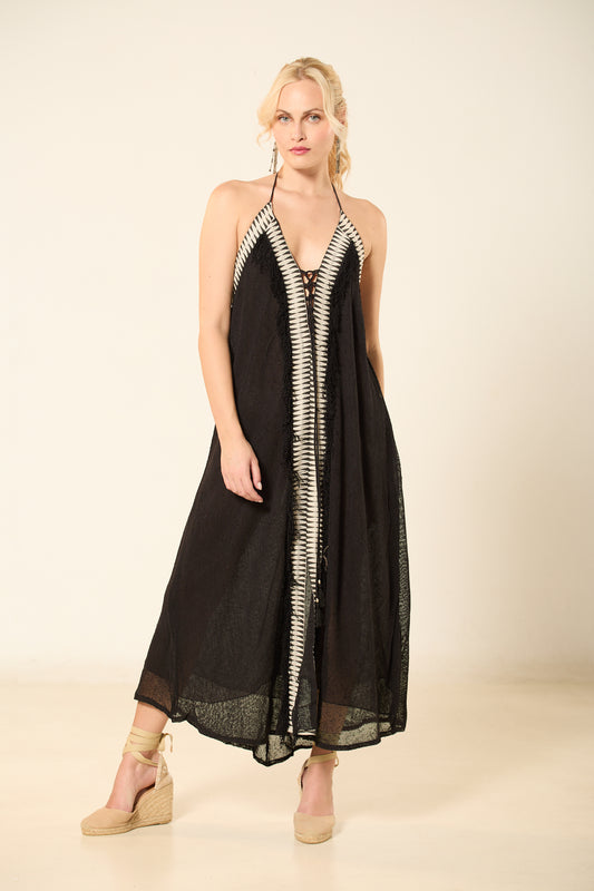 ΦΟΡΕΜΑ ΜΑΥΡΟ ΛΙΝΟ ΜΕ ΡΙΓΕ ΛΕΠΤΟΜΕΡΕΙΕΣ